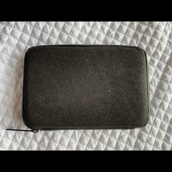 Juicy Couture Kindle/Knook Case - Picture 3 of 3